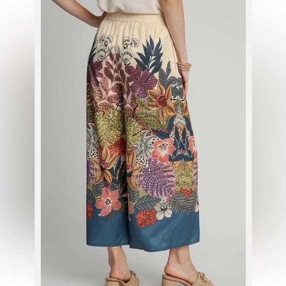 NWT Umgee Boho Fit and Flare Tropical Florals Pants - Picture 5 of 16